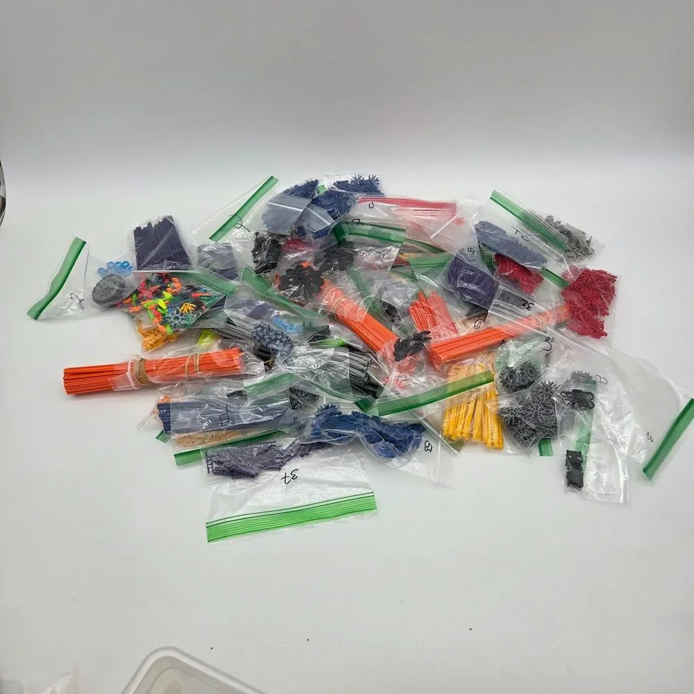 Micro K'Nex Bulk Lot 4 pounds Rods Connectors Miscellaneous Pieces